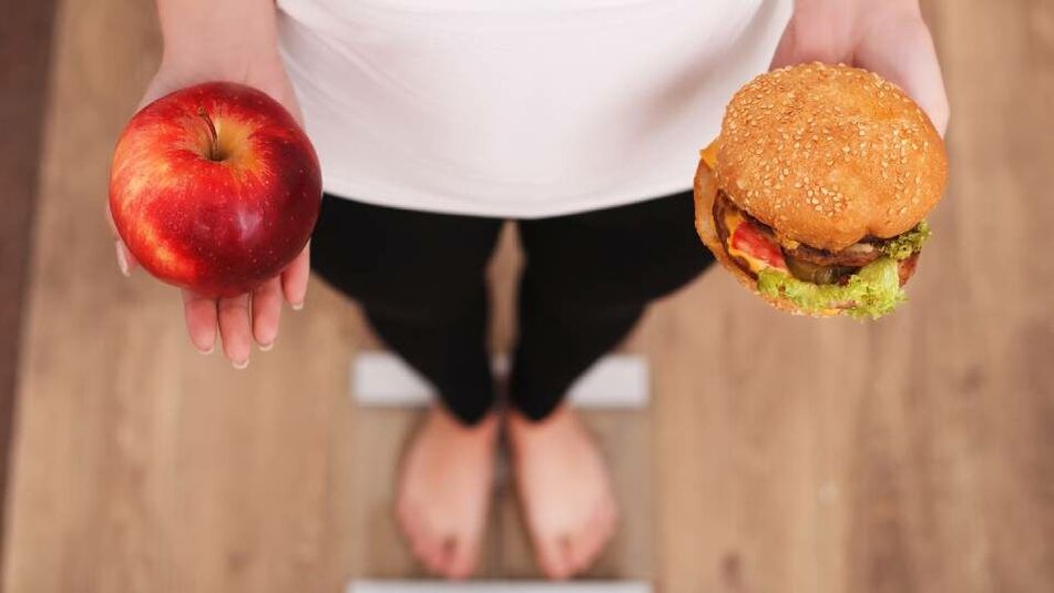 빠르게 체중을 감량하는 한 가지 방법은 식습관을 바꾸는 것입니다. 